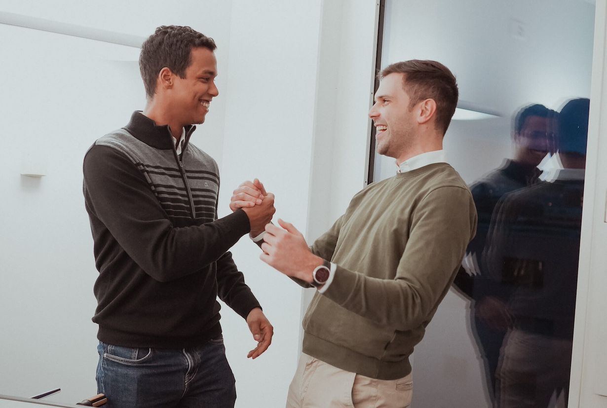 Team Meeting und Einweihungsparty des Coopers Zürich Büros